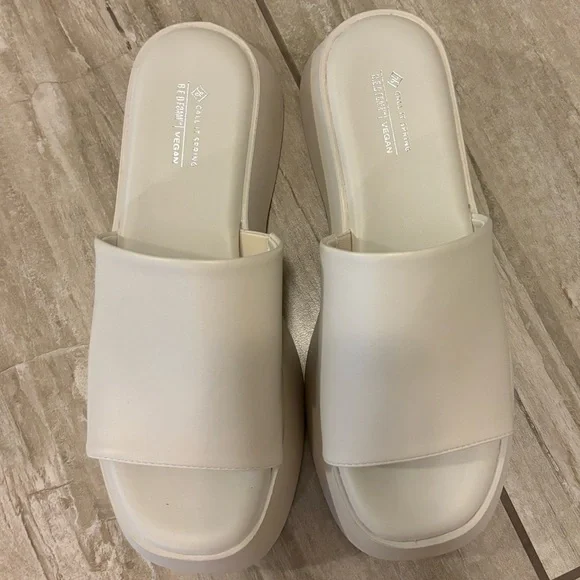 Call it Spring -  Size 9 - Wedges - Picture 4 of 5